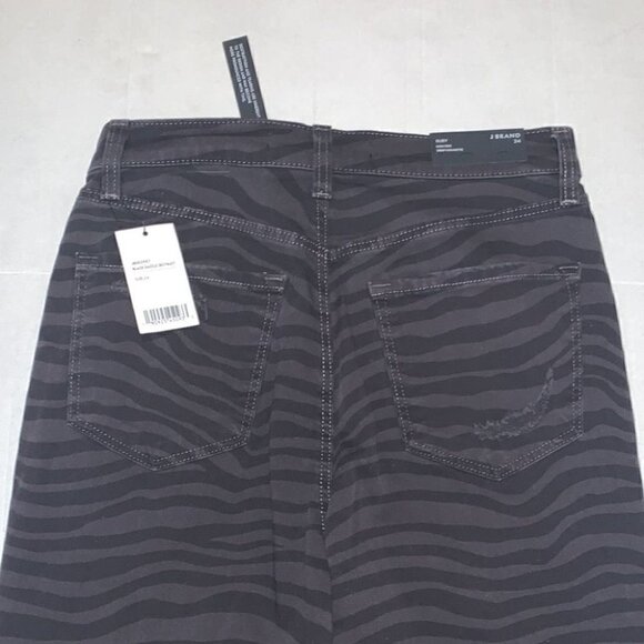 J Brand black dazzle destruct ruby high rise crop cigarette zebra Size 24 - Picture 10 of 14